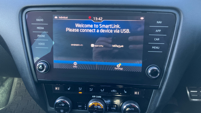 Skoda Octavia 2.0 TSI vRS 5dr DSG Petrol Hatchback